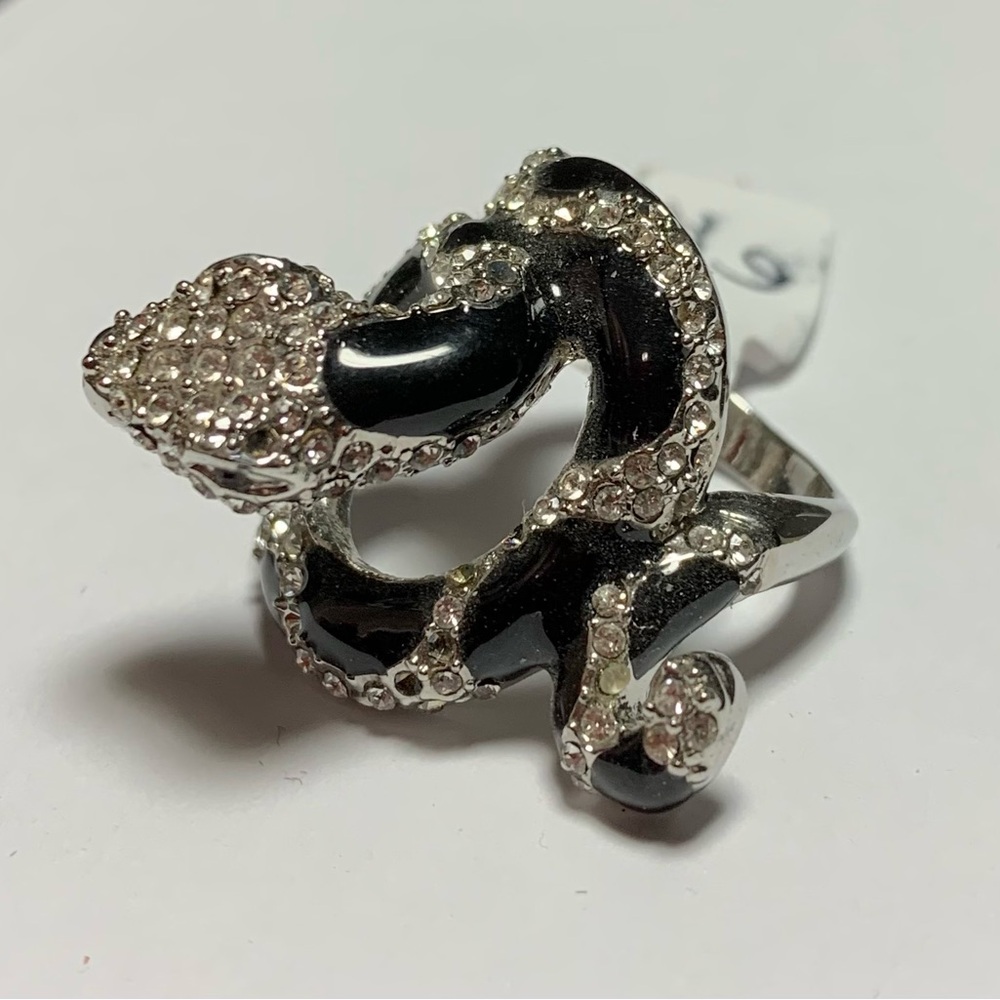 Gothic Black Enamel & Silver Crystal Snake Ring Statement Serpent Size 6 NWT